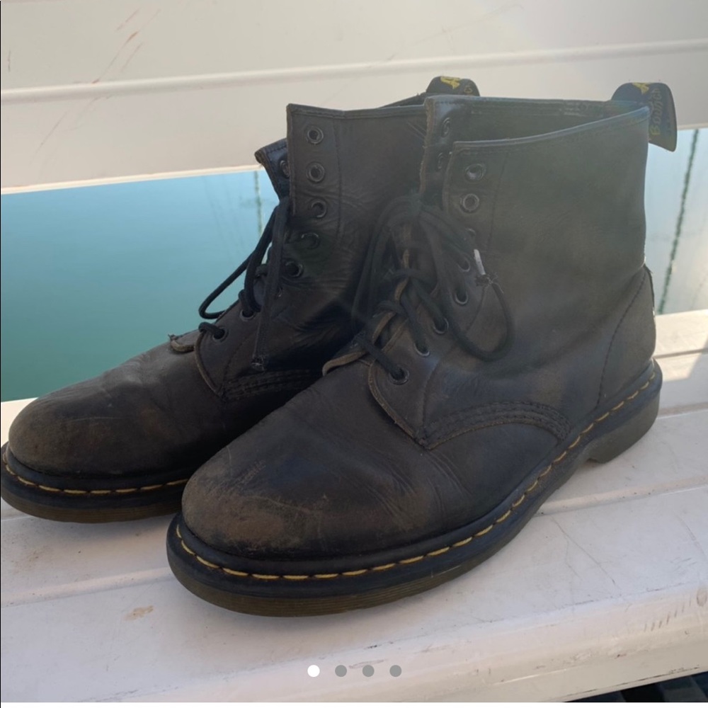 Doc Martens Classic Black Boots